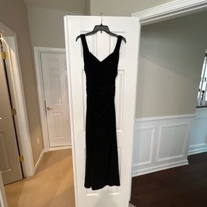 NWOT Laundry black ruched gown size 6
